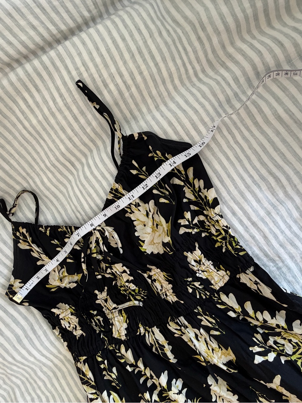 H&M Black Floral Maxi Dress Size Small - Picture 3 of 6